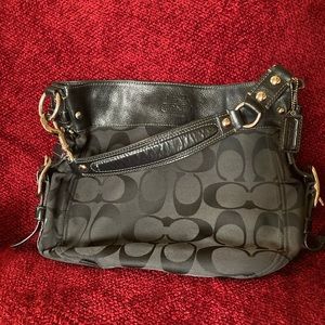 Coach Signature shoulder bag